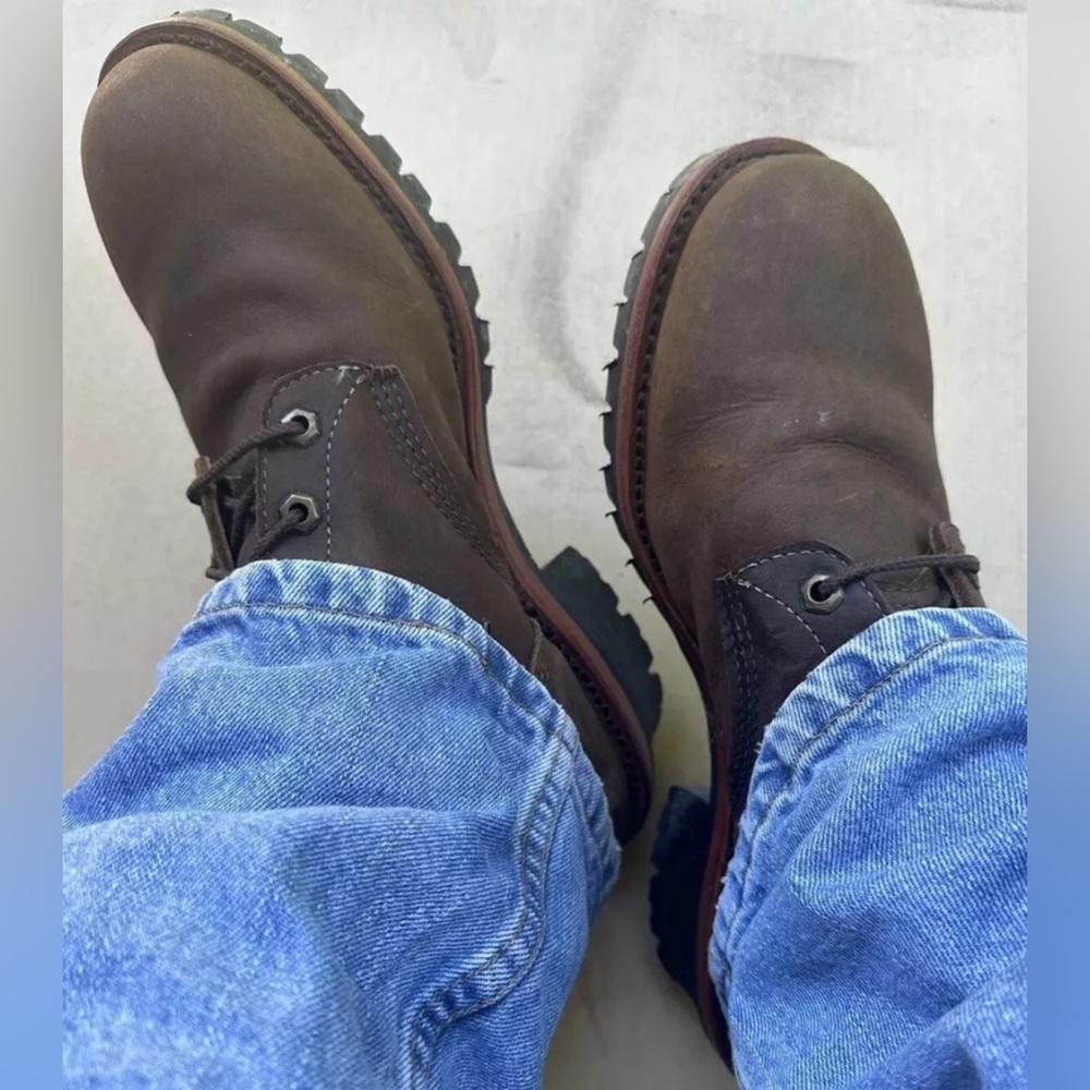 Chippewa Classic 8" Logger Boots in Brown Apache, Style 20090. US SIZE 11D